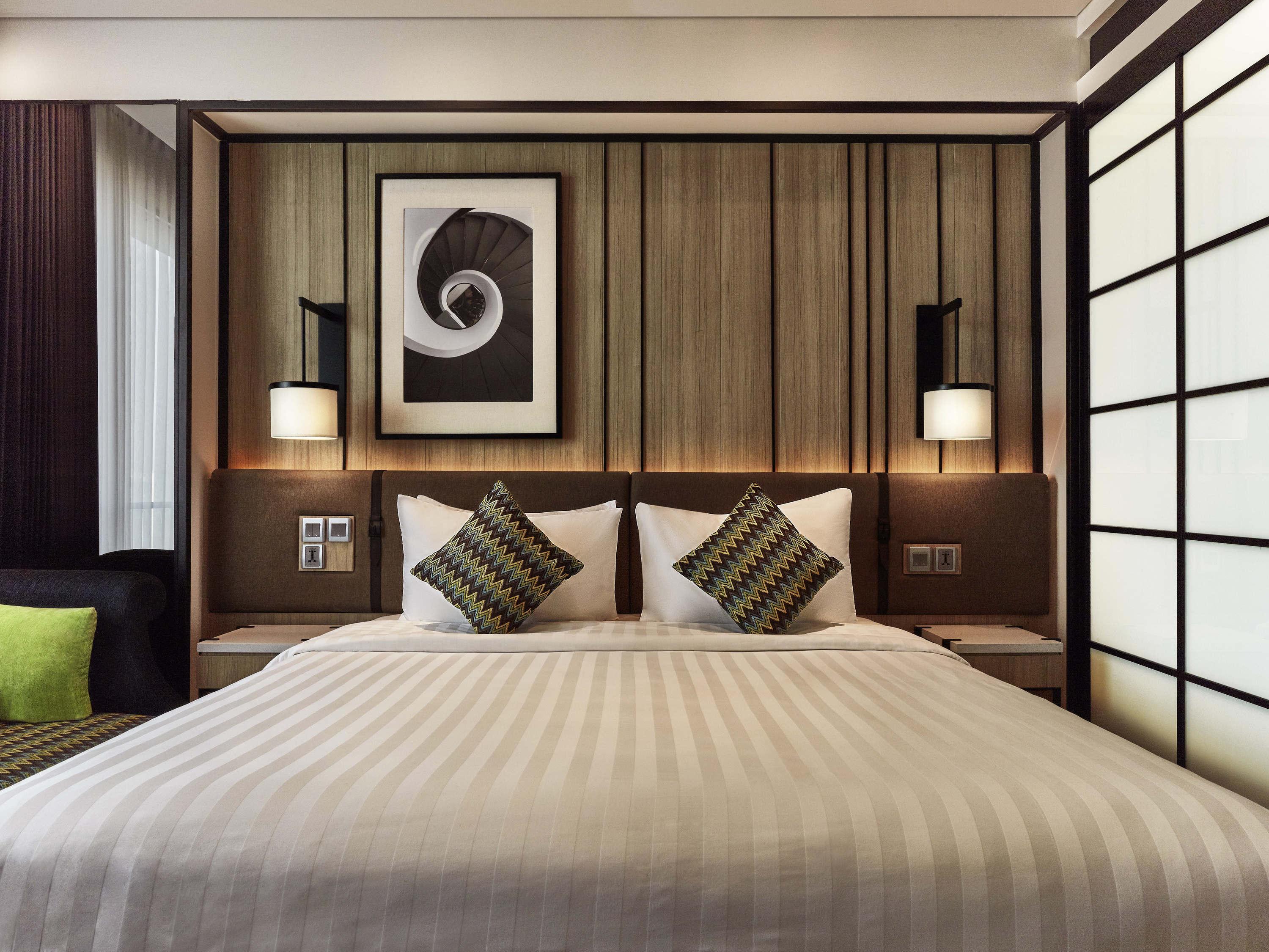 Novotel Karawang Luaran gambar